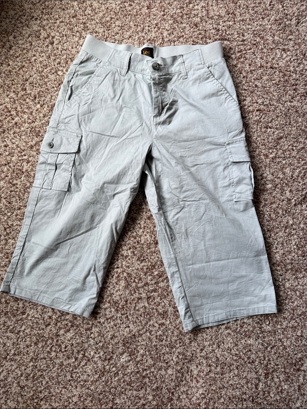 LEE Pale Blue Cargo Capris size 8 like new